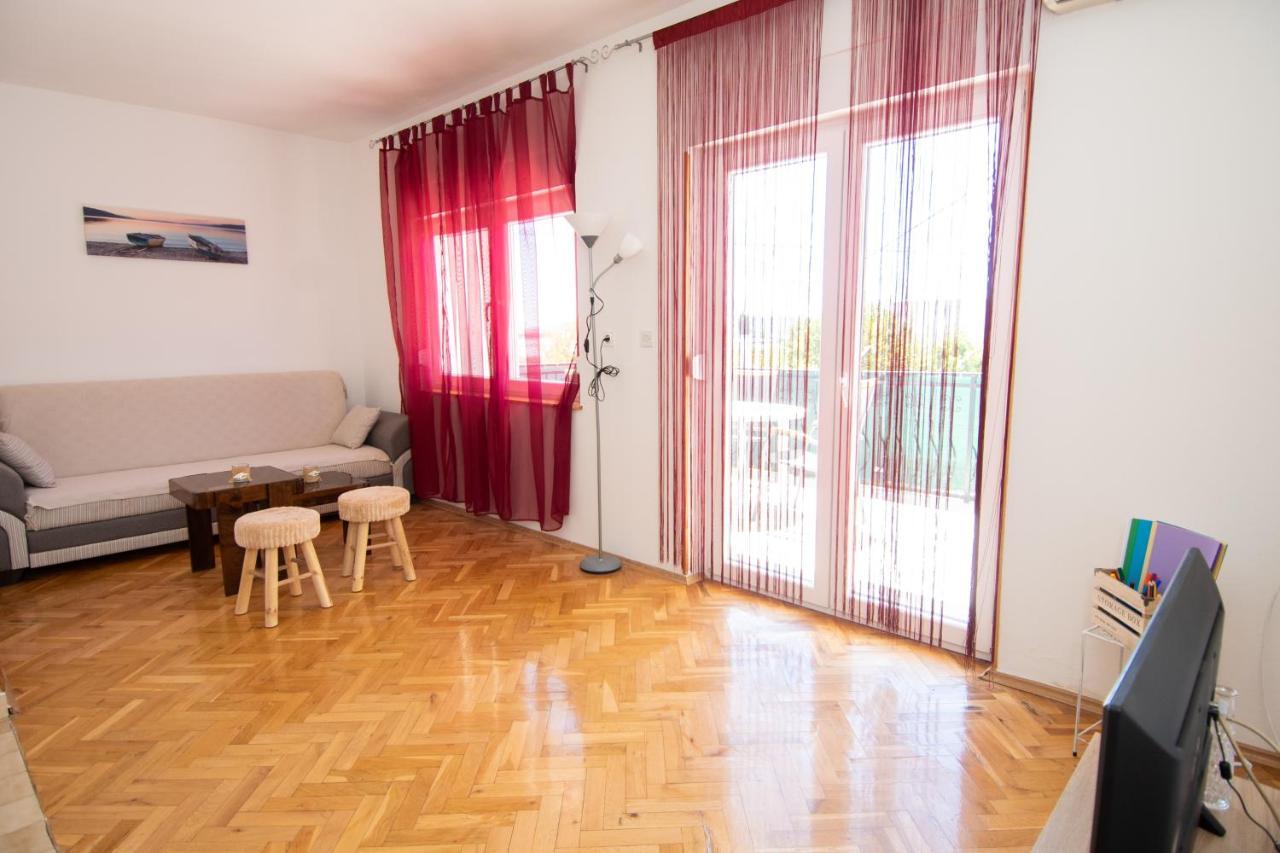 Apartmani Ivana 2 Kaštela Exterior foto