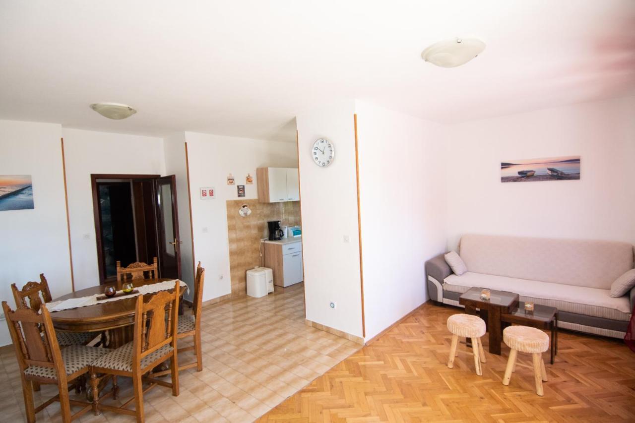 Apartmani Ivana 2 Kaštela Exterior foto