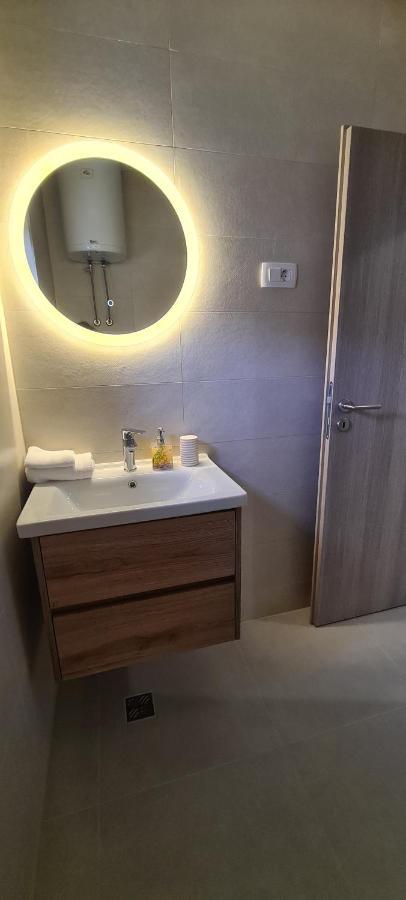 Apartmani Ivana 2 Kaštela Exterior foto