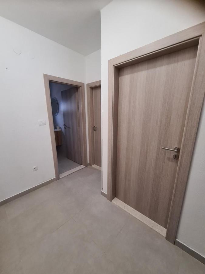 Apartmani Ivana 2 Kaštela Exterior foto